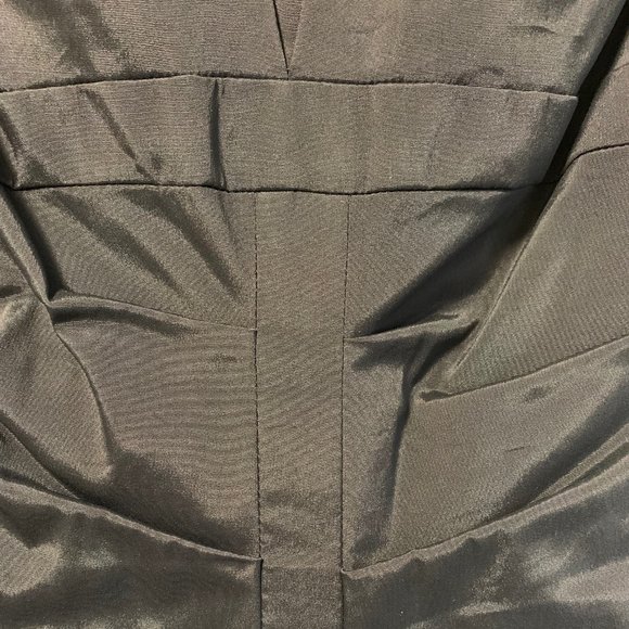 Ladies Dress - Picture 3 of 3